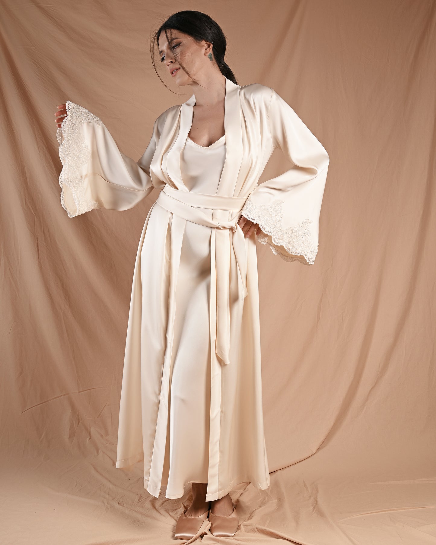 Marshmallow Cream Silk Lace Dressing Gown